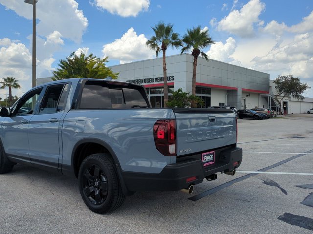 Used 2025 Honda Ridgeline Black Edition image 8