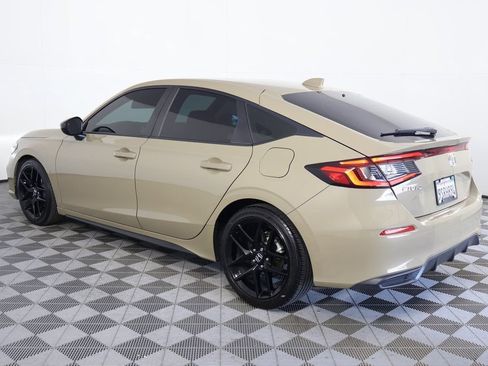Used 2025 Honda Civic Sport image 6