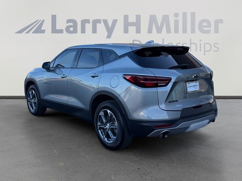 Used 2024 Chevrolet Blazer LT image 3