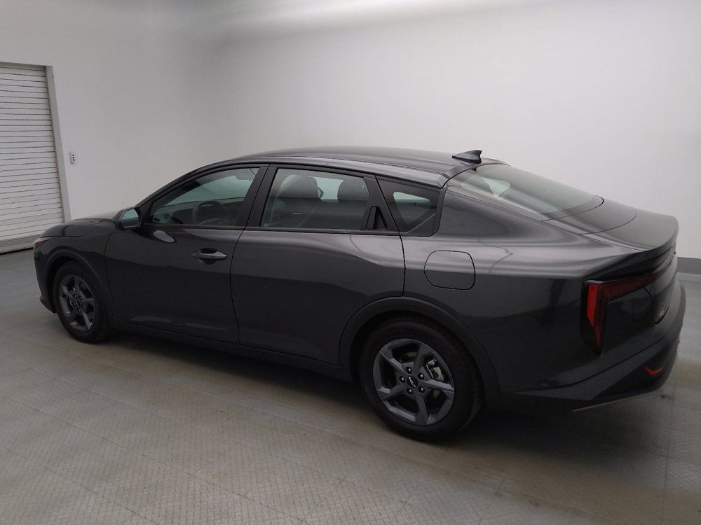 Used 2025 Kia K4 FWD image 3