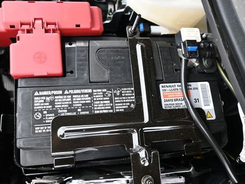 New 2026 Nissan Rogue S image 32