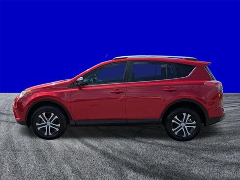 Used 2016 Toyota RAV4 LE FWD image 7