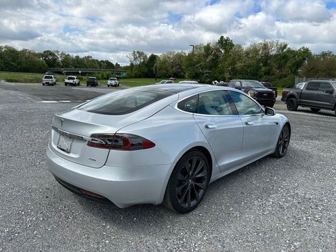Used 2018 Tesla Model S 75D AWD/4WD image 9