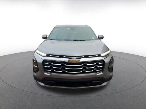 Used 2025 Chevrolet Equinox LT image 4