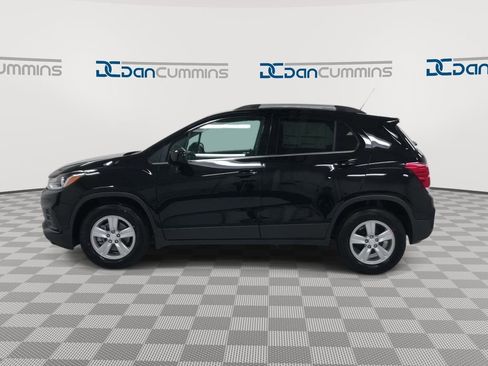 Used 2020 Chevrolet Trax LT FWD image 5