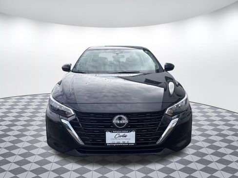 Used 2024 Nissan Sentra SV image 2