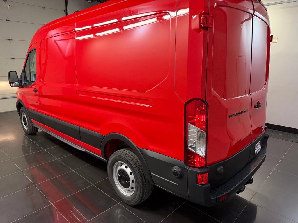 New 2026 Ford Transit 250 148 Medium Roof RWD image 4