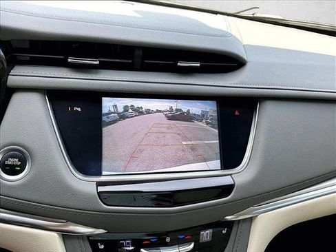 Used 2019 Cadillac XT5 Luxury AWD/4WD image 21