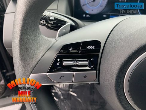 Used 2023 Hyundai Santa Cruz Night AWD/4WD image 17