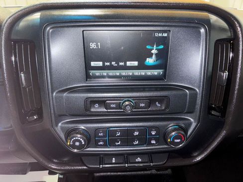 Used 2019 Chevrolet Silverado 2500 W/T AWD/4WD image 19