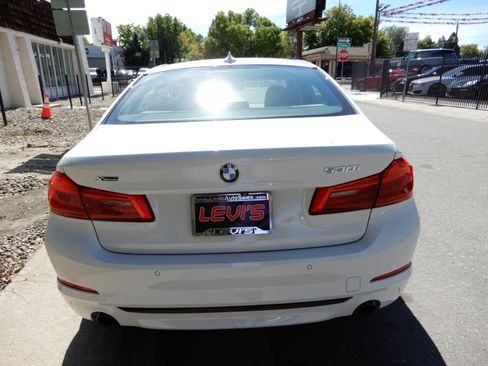 Used 2020 BMW 530i xDrive w/ Convenience Package image 6