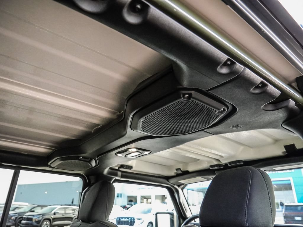 Used 2021 Jeep Wrangler Unlimited Sport AWD/4WD image 25