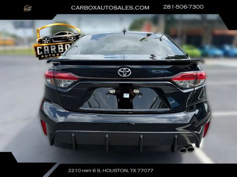 Used 2025 Toyota Corolla FX w/ Convenience Package FWD image 3