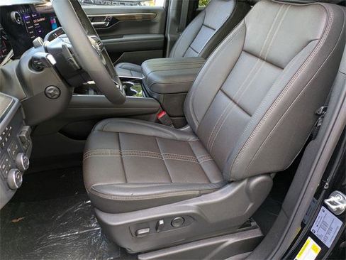 New 2026 Chevrolet Tahoe High Country image 11