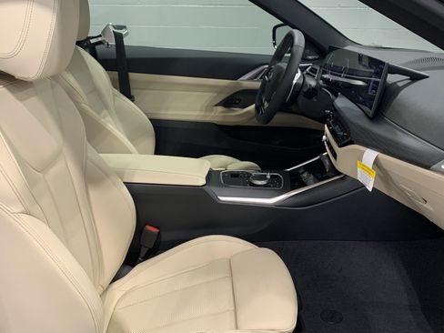Used 2026 BMW 430i Coupe w/ Premium Package RWD image 24