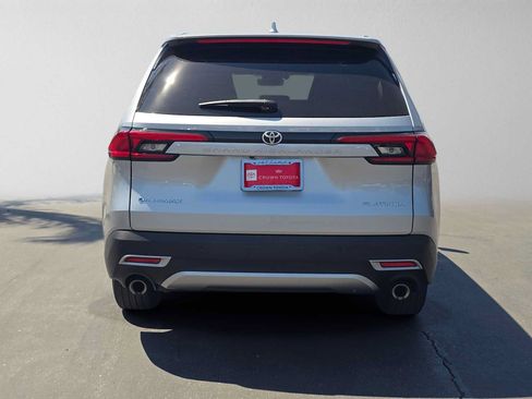 Certified 2024 Toyota Grand Highlander AWD Hybrid image 4