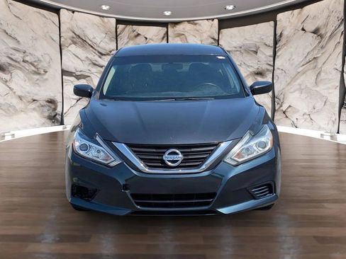 Used 2018 Nissan Altima 2.5 S w/ S Convenience Package FWD image 19