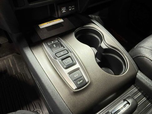 Used 2022 Honda Passport TrailSport image 13