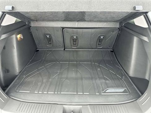 New 2025 Chevrolet Trax LT w/ Driver Confidence Package image 10