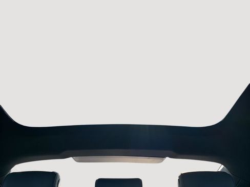 Used 2022 Audi e-tron GT Prestige w/ Prestige Package image 4