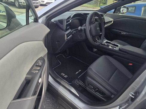 Used 2026 Lexus RZ 350e 2WD w/ Convenience Package image 6