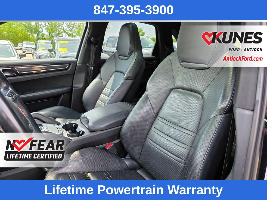Used 2019 Porsche Cayenne S AWD/4WD image 17