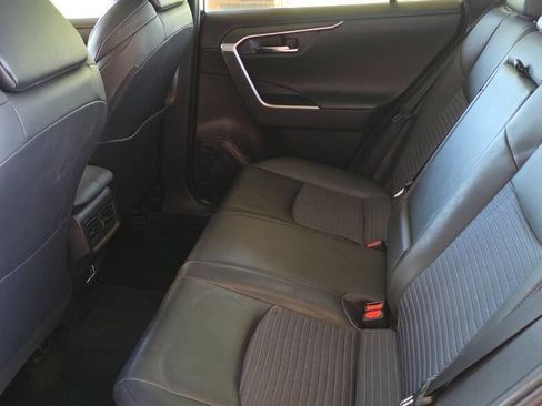 Used 2020 Toyota RAV4 XSE w/ XSE Grade Weather Package AWD/4WD image 22