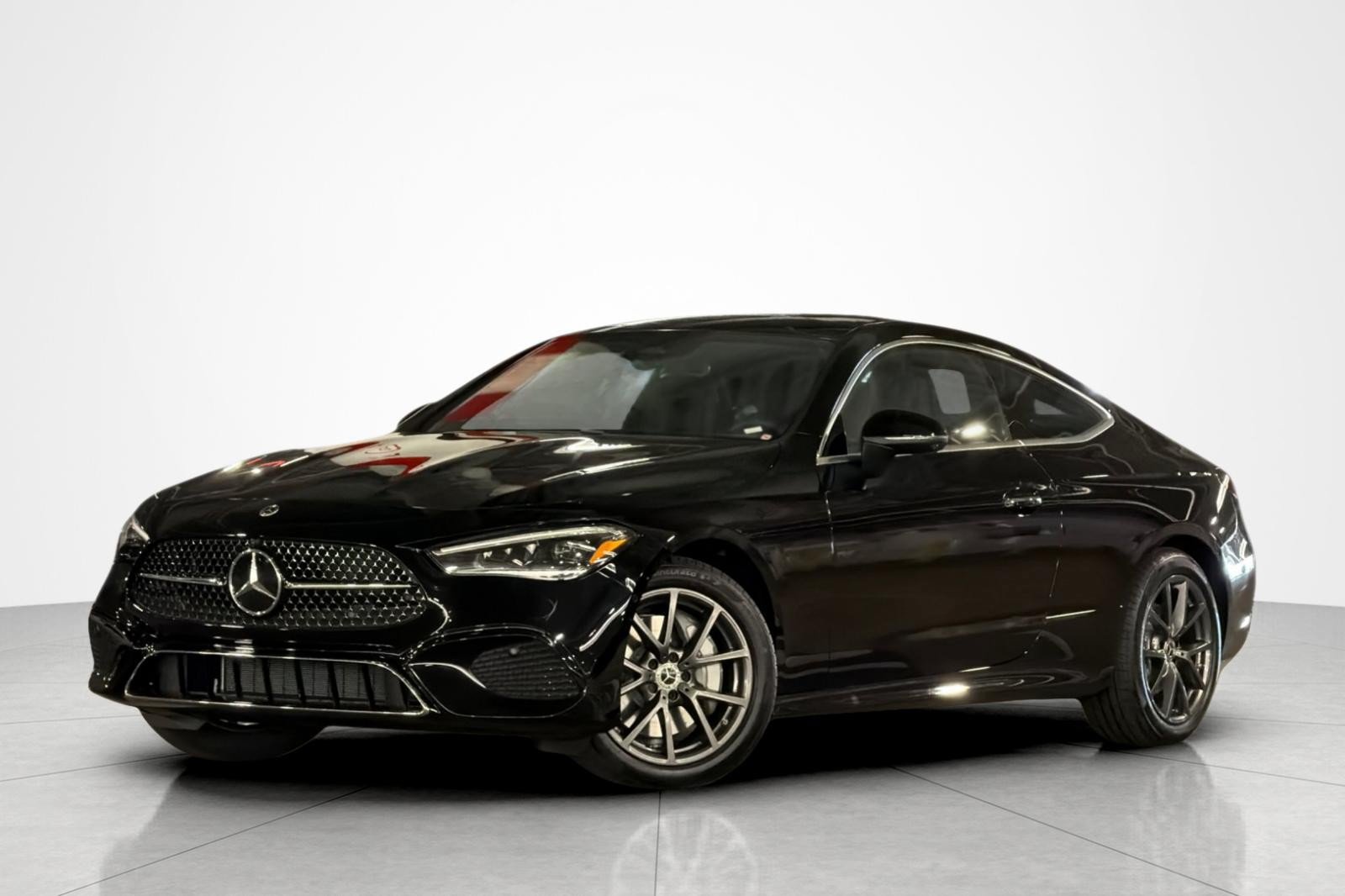 New 2027 Mercedes-Benz CLE 300 4MATIC Coupe image 1