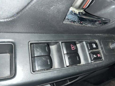 Used 2014 Subaru Crosstrek 2.0i Premium w/ Moonroof Package image 22