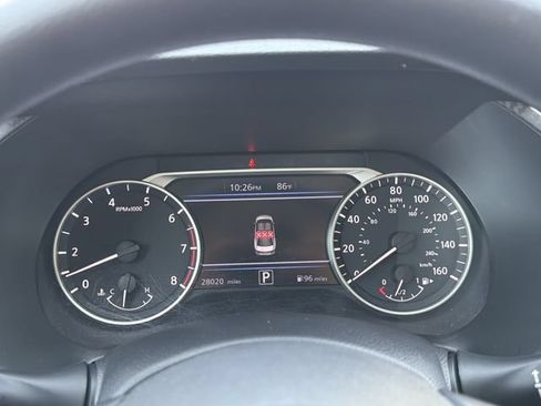 Used 2025 Nissan Sentra SV FWD image 24