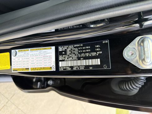 Used 2025 Toyota 4Runner Trailhunter AWD/4WD image 34