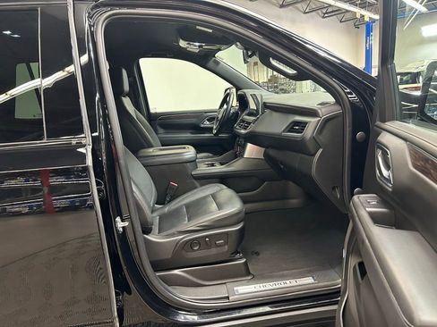 Used 2023 Chevrolet Tahoe Z71 AWD/4WD image 15