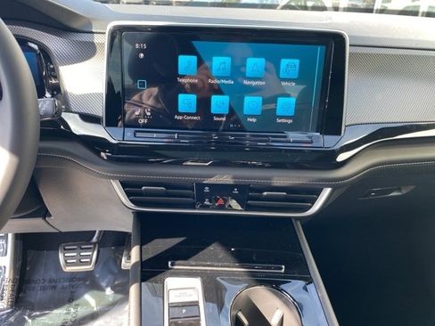 New 2026 Volkswagen Atlas Cross Sport SEL Premium R-Line image 38