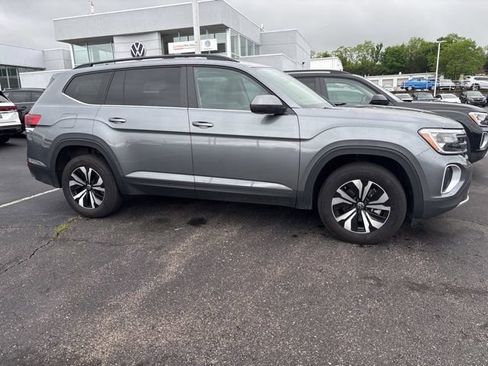 Certified 2025 Volkswagen Atlas SE AWD/4WD image 33