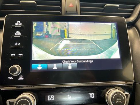 Used 2020 Honda Insight Touring image 14