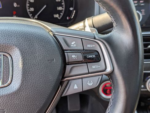 Used 2021 Honda Accord Touring image 19