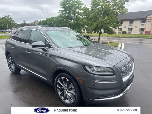 Used 2023 Lincoln Nautilus Reserve AWD/4WD image 1