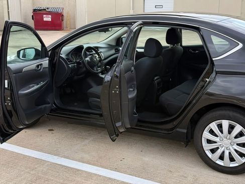 Used 2019 Nissan Sentra S FWD image 9