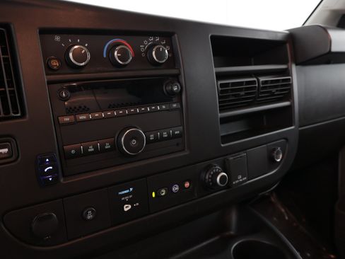 Used 2023 Chevrolet Express 2500 w/ Driver Convenience Package RWD image 18
