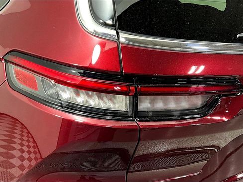 Used 2025 Jeep Grand Cherokee L Limited w/ Trailer Tow Package AWD/4WD image 22