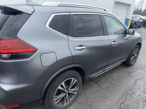 Used 2018 Nissan Rogue SL w/ Premium Package image 7