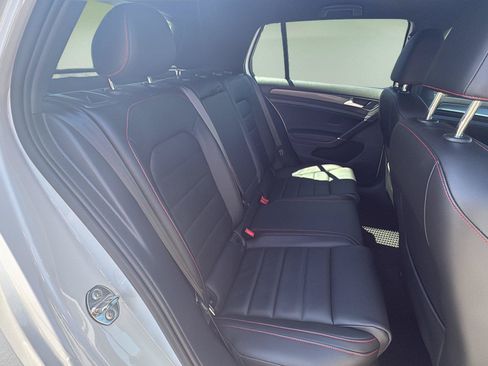 Used 2019 Volkswagen GTI Autobahn FWD image 32