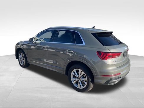 Used 2025 Audi Q3 2.0T Premium image 3