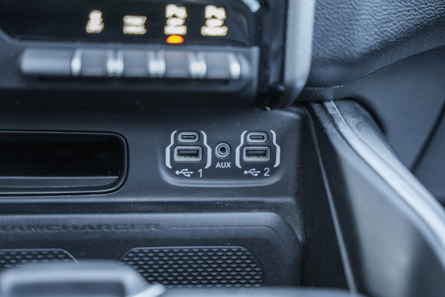 Used 2023 RAM 1500 Laramie AWD/4WD image 32