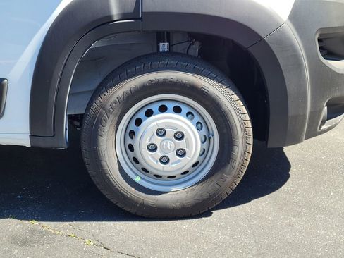 New 2026 RAM ProMaster 2500 w/ Convenience Group image 21