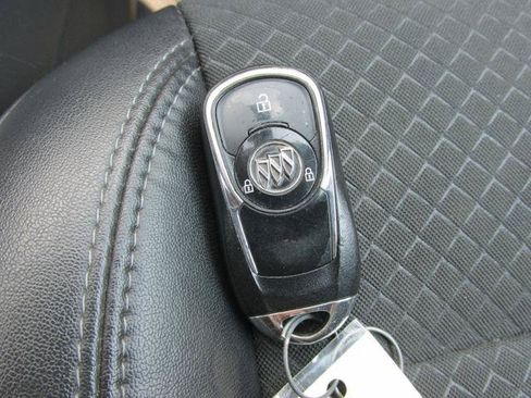 Used 2017 Buick Encore Preferred FWD image 16