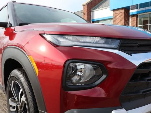 Used 2023 Chevrolet TrailBlazer LT w/ Convenience Package image 4