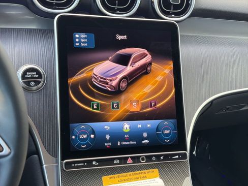 New 2026 Mercedes-Benz GLC 300 image 24