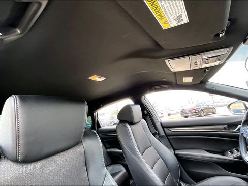 Used 2019 Honda Accord Sport image 13