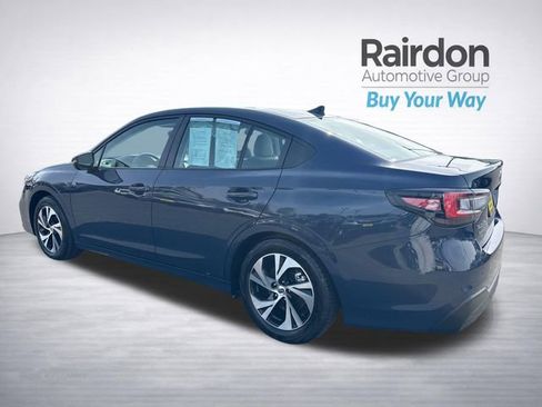 Used 2025 Subaru Legacy Premium AWD/4WD image 5